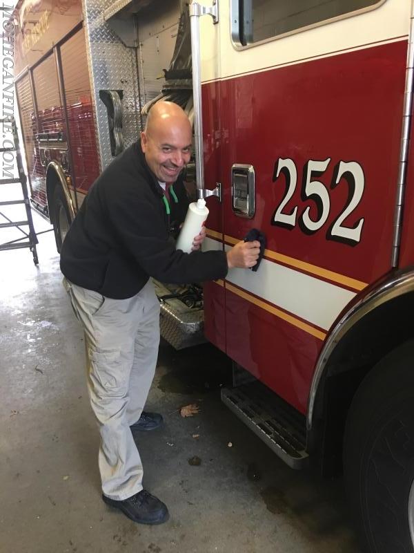 FF Paul Turiano Polishing Engine 252 For Chief Beyrer's Inspection in November 2016 