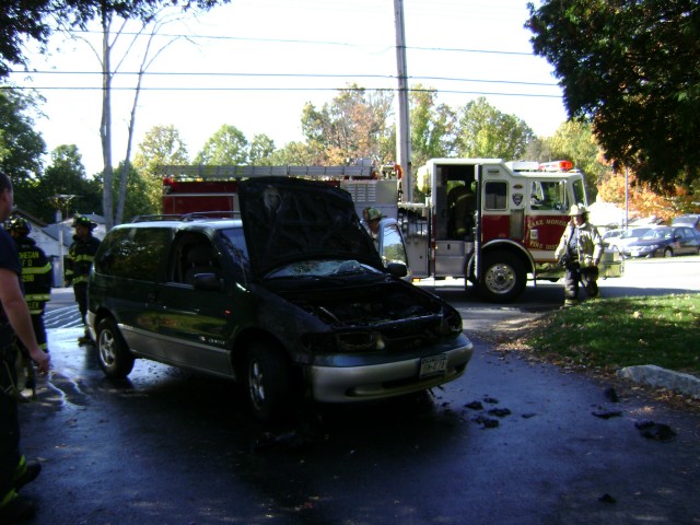 Working Car Fire On Lexington Ave