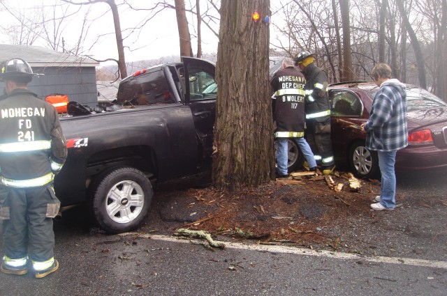 MVA On E. Main St In Jefferson Valley