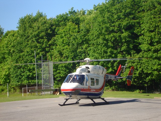 LifeNet (STAT Flight) Landing At Sta. 3