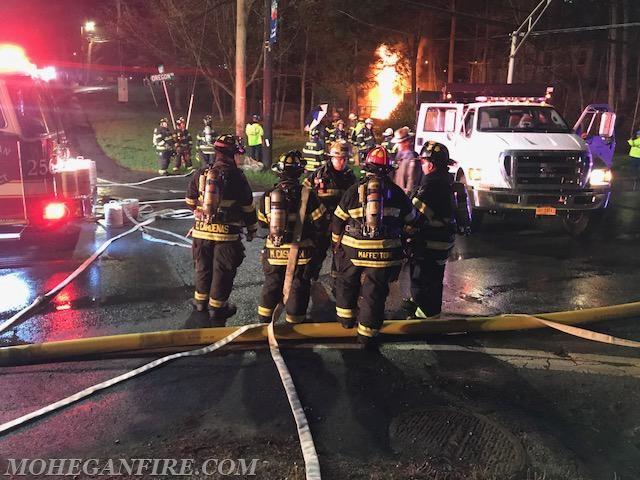 Con Edison Electric Transformer Substation Fire on Oregon Rd 4/20/17