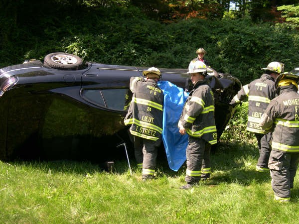 Stabilizing a Car on Red Mill Rd