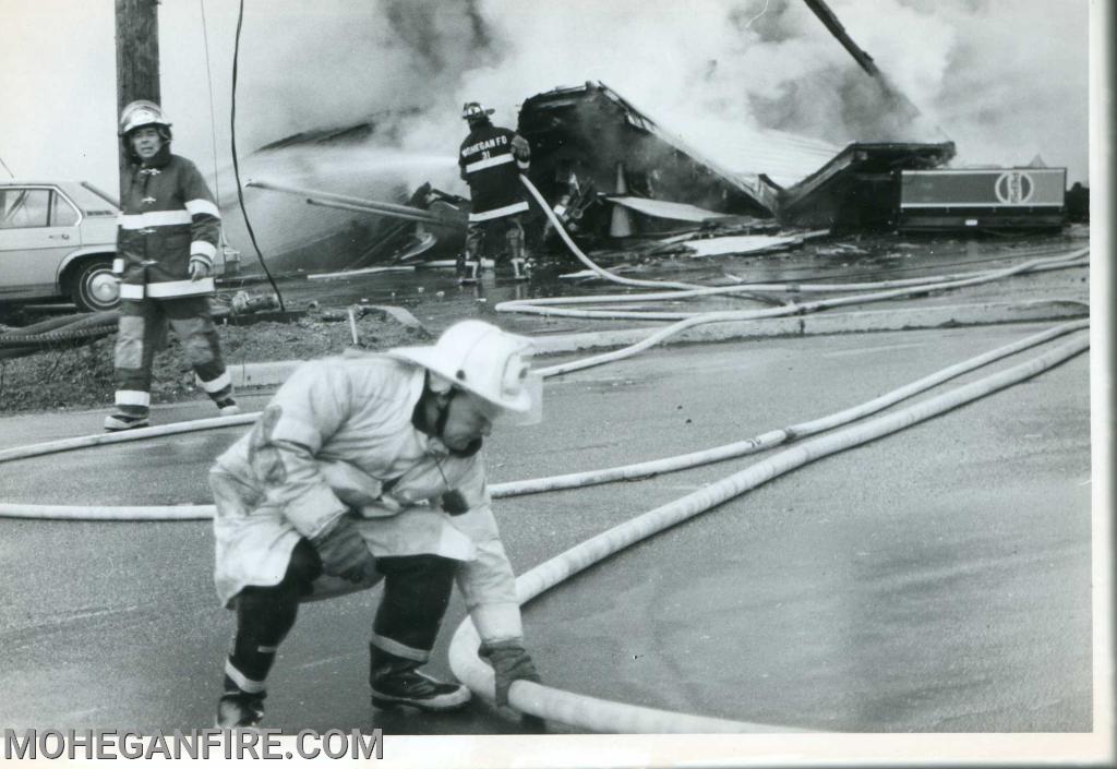 Jefferson Valley Service Station Structure Fire 