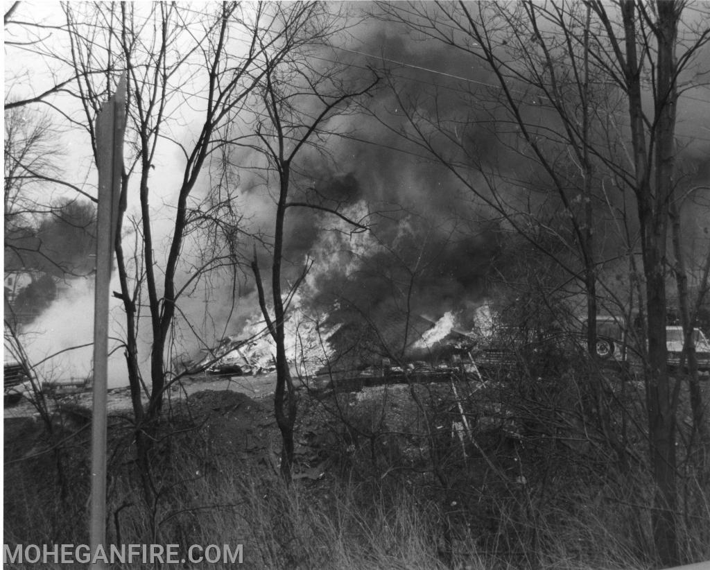 Jefferson Valley Service Station Structure Fire 