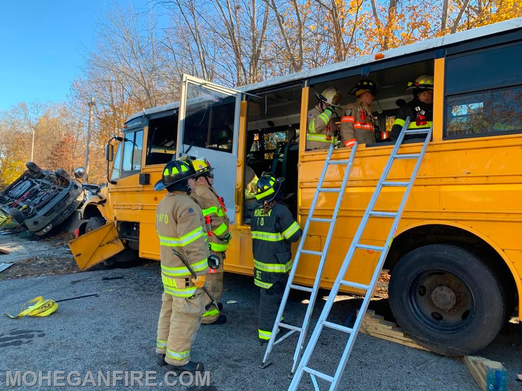 School Bus Extrication Training - Mohegan Volunteer Fire Association